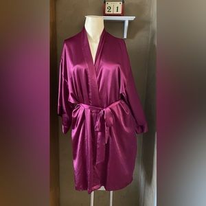 Victoria's Secret Deep Purple Robe Short Nightgown  Lingerie M/L